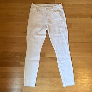 Mother The Looker Ankle Fray Jean in Glass Slipper Wash